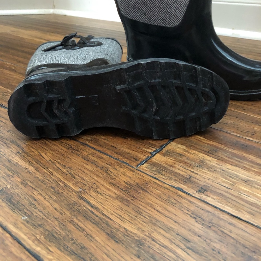 Austin Trading Co Tall Rain Boots - Picture 3 of 6